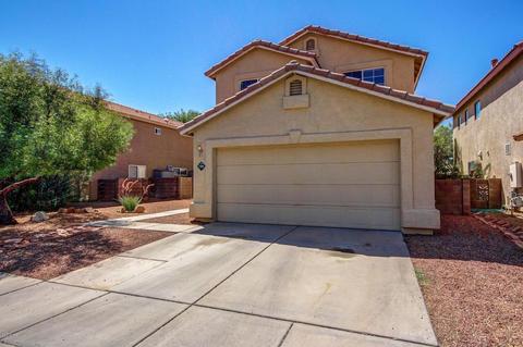 8793 N Maple Ridge Pl