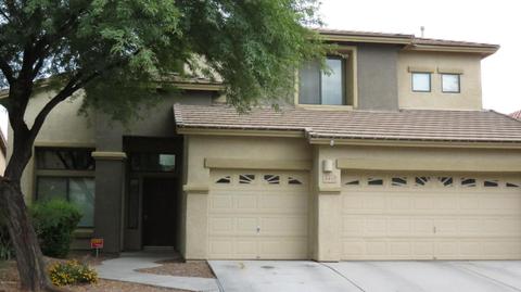 7635 W Gold Rock Pl