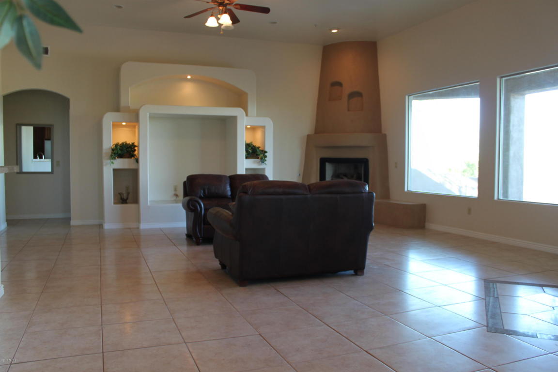 4366 W Olivette Mine Pl