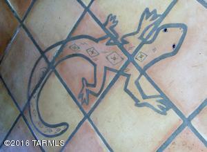 4820 W Zerth Pl