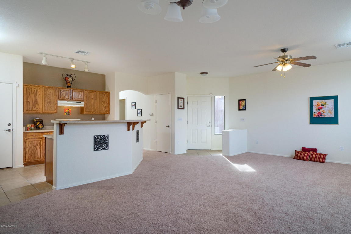 7512 S Placita De La Sombra