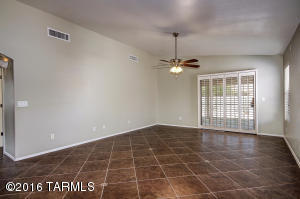 For Sale: 7550 S Carlisle Ave Tucson, AZ 85746