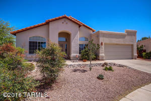 188 N Fenceline Dr, Tucson AZ 85748