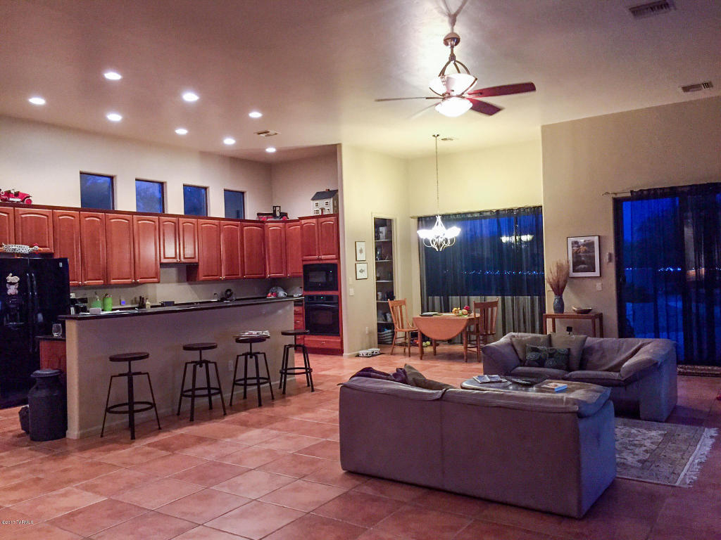 11390 E Calle Del Rincon