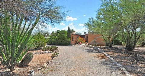 3529 N Sierra Madre Dr