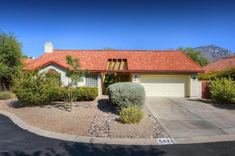 3529 N Sierra Madre Dr