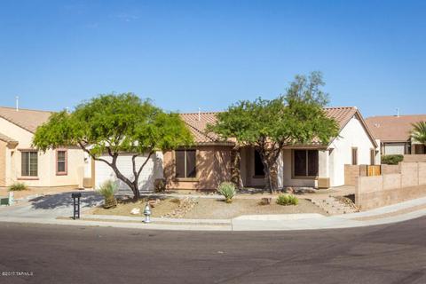 1253 W Faldo Dr