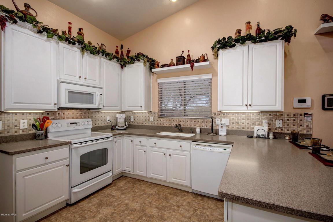 7225 W Moonmist Pl
