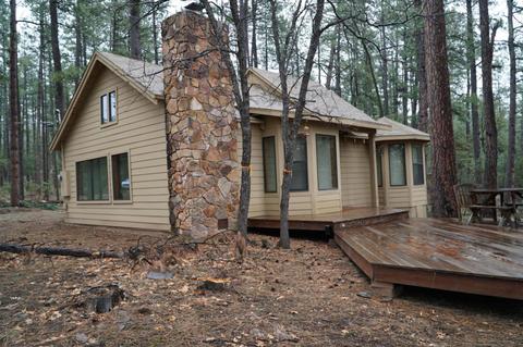2577 Duck Lake Rd