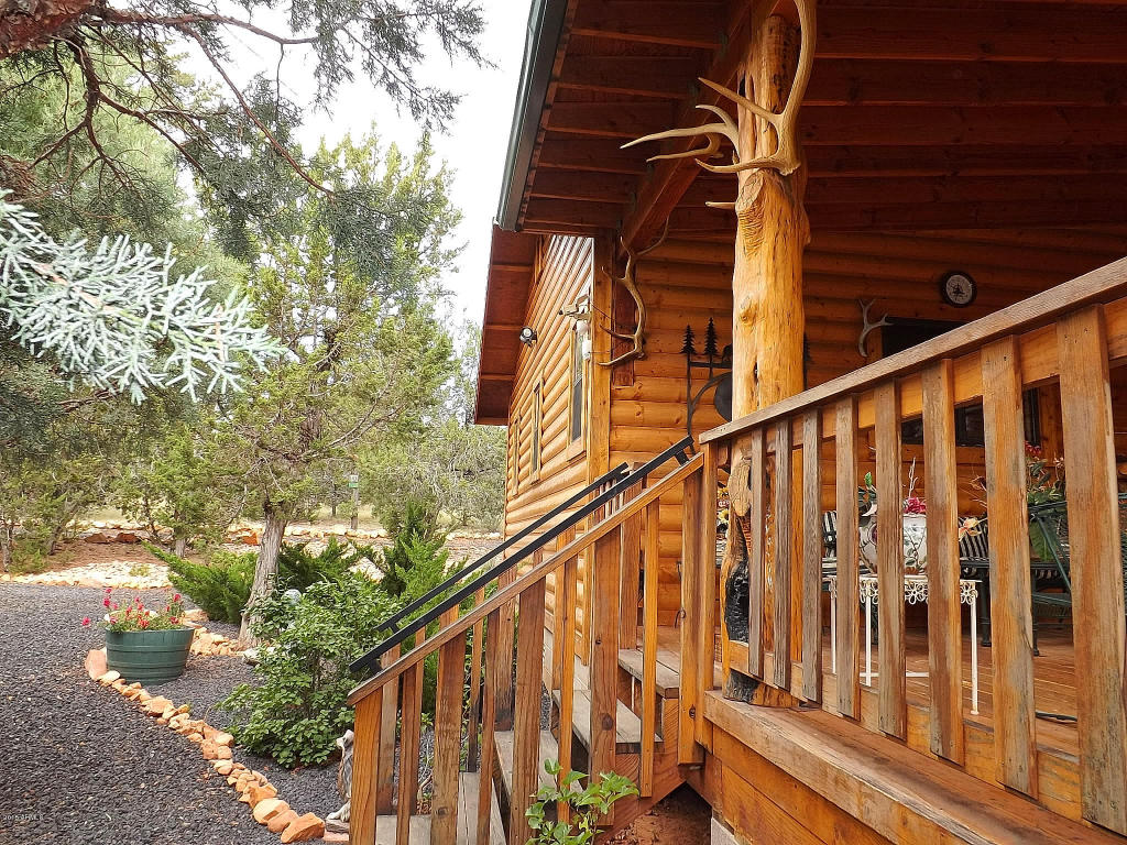 3088 Ponderosa Rd
