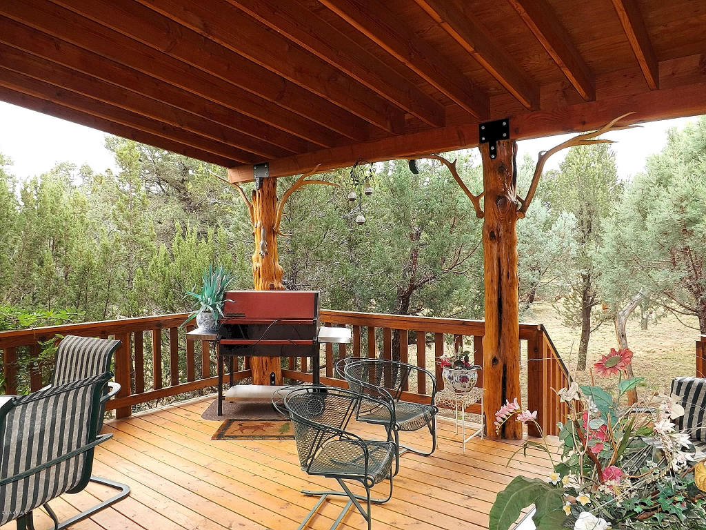 3088 Ponderosa Rd