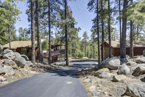 40 Pinnacle Cir