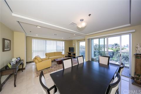 3785 Wilshire #903