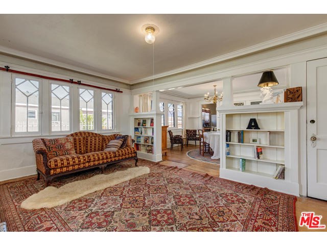 5414 Geer St, Los Angeles CA 90016
