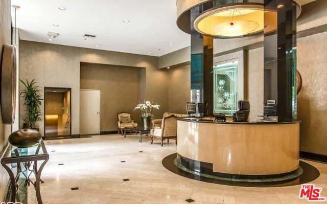 10535 Wilshire #D12