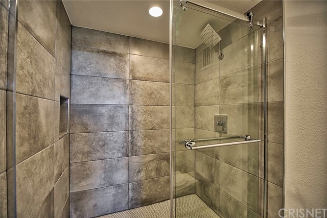 1300 Midvale Ave #302