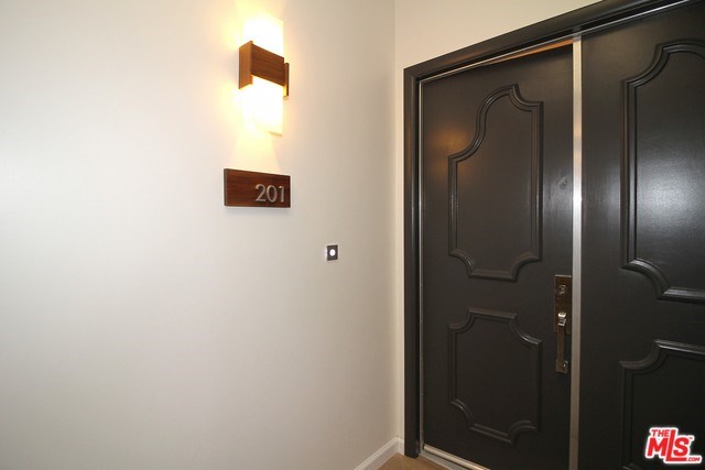 10701 Wilshire #501