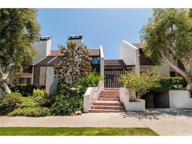2125 S Bentley Ave #101