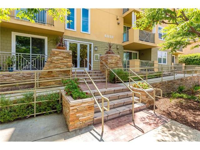 1735 N Fuller Ave #102