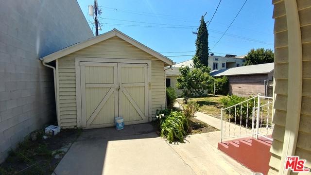 5057 Maplewood Ave #PH3