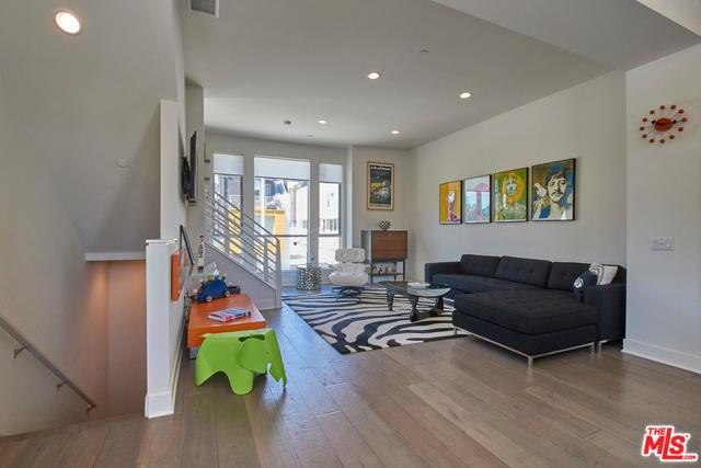 2364 Duane St #2