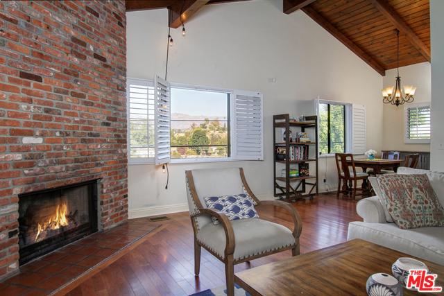 1011 Terrace 49