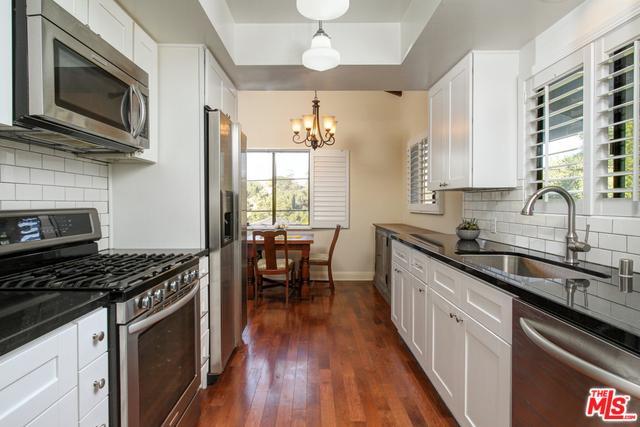 1011 Terrace 49