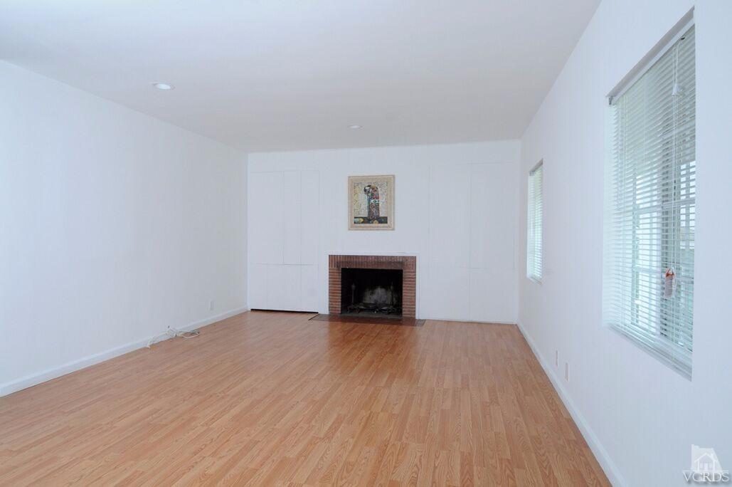 For Sale: 4455 W 59th Pl Los Angeles, CA 90043