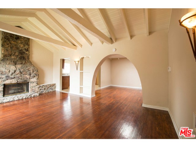 For Sale: 2307 W 74th St Los Angeles, CA 90043