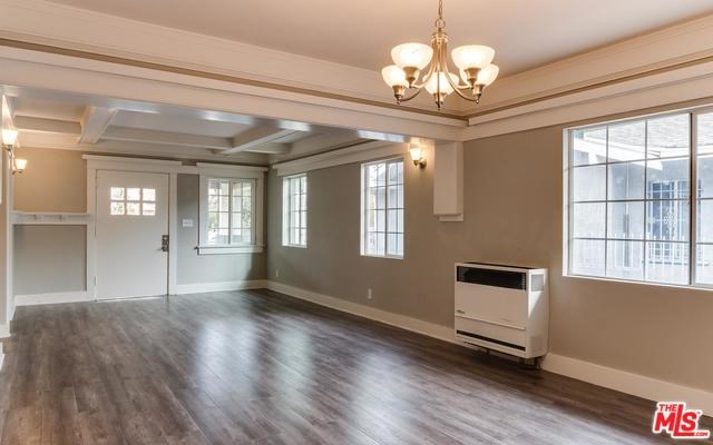 622 W 60th St