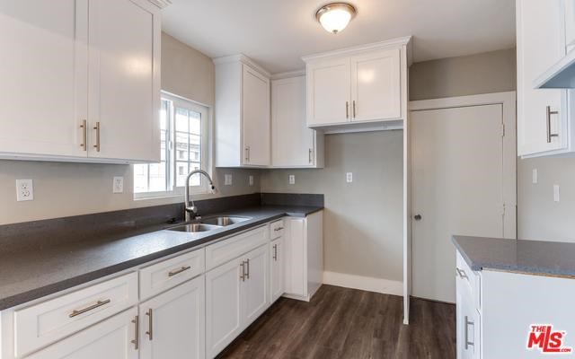 622 W 60th St