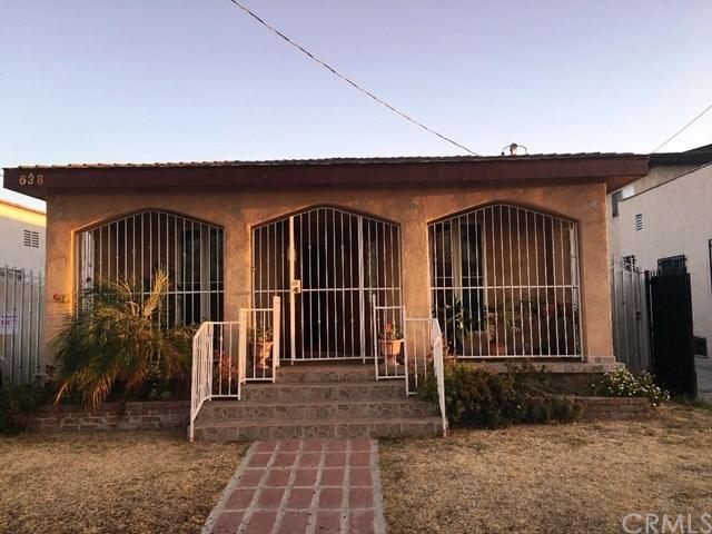 712 W 104th Pl