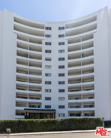 7250 Franklin Ave #607