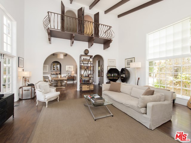 For Sale: 7670 Seattle Pl Los Angeles, CA 90046
