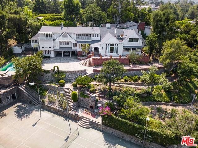 1979 Stradella Rd