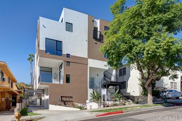 851 N San Vicente #205