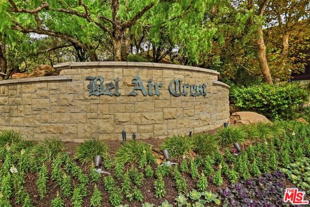 2384 Buckingham Ln