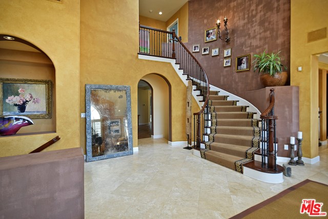 2384 Buckingham Ln