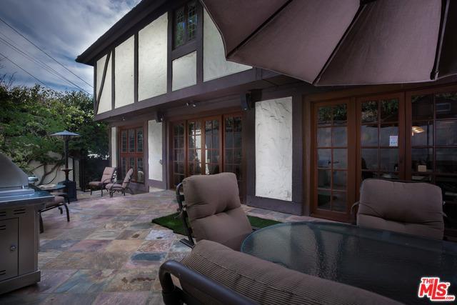 1610 N Beverly Dr