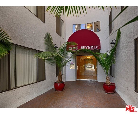 248 S Doheny Dr #6