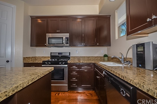 1237 W 160th St