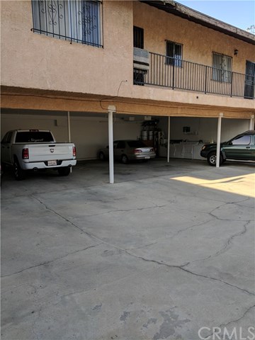 2324 Manhattan Beach Blvd