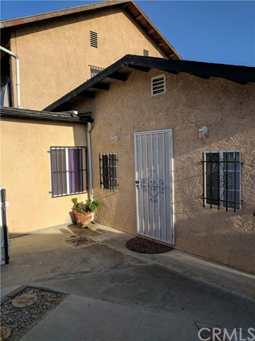2324 Manhattan Beach Blvd