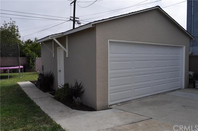 For Sale: 4908 W 133rd St Hawthorne, CA 90250