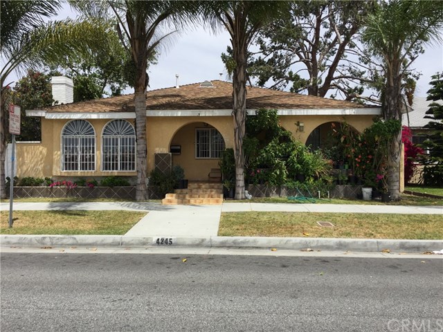 10500 Rosewood Ave