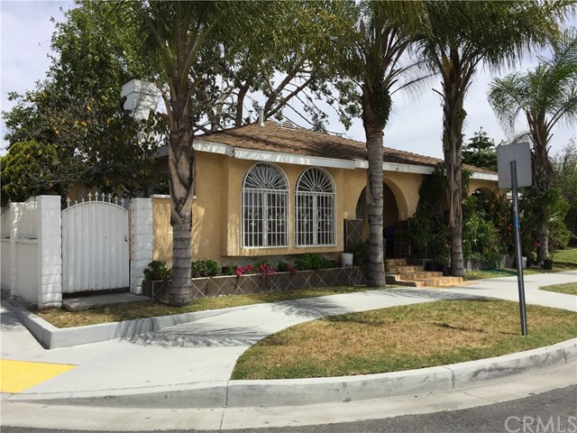 10500 Rosewood Ave
