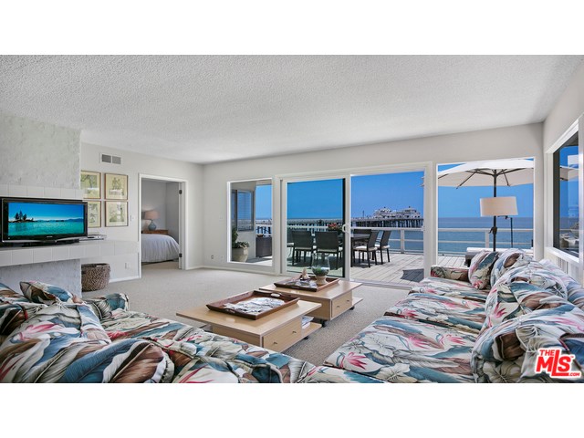 For Sale: 23022 Pacific Coast Hwy Malibu, CA 90265