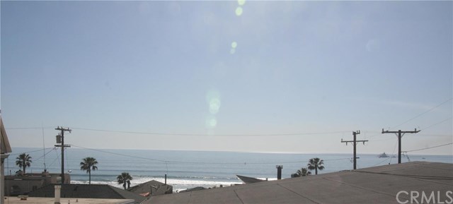 200 Moonstone St, Manhattan Beach CA 90266