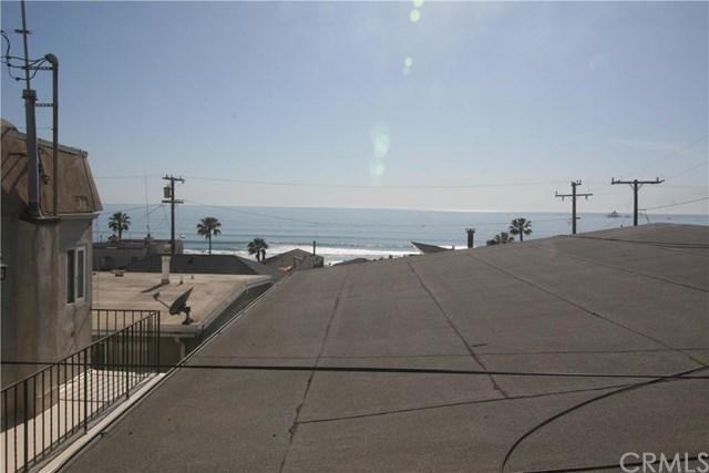200 Moonstone St, Manhattan Beach CA 90266