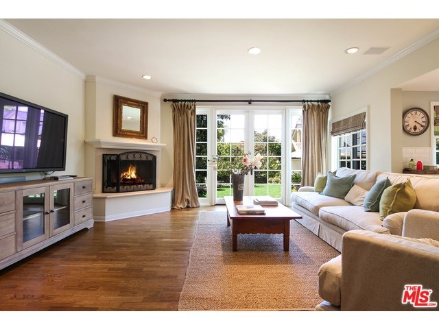For Sale: 767 El Medio Ave Pacific Palisades, CA 90272